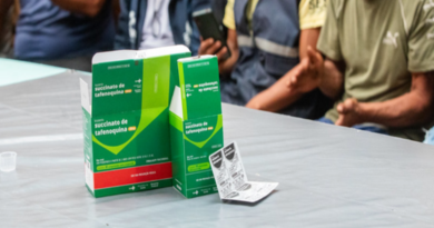 Crianças Yanomami passam a receber tratamento inédito contra malária no SUS