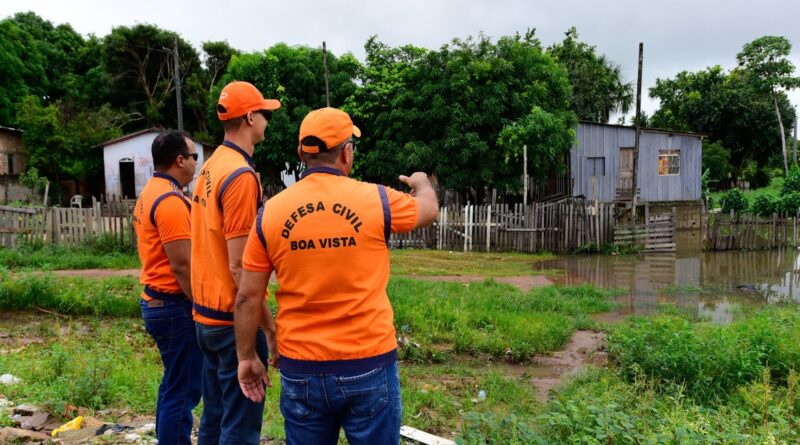 Alagamentos são registrados em Boa Vista após 75 milímetros de chuva em 24 horas
