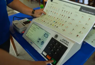 Eleitores têm até esta quarta-feira (6) para emitir ou regularizar título na Justiça Eleitoral