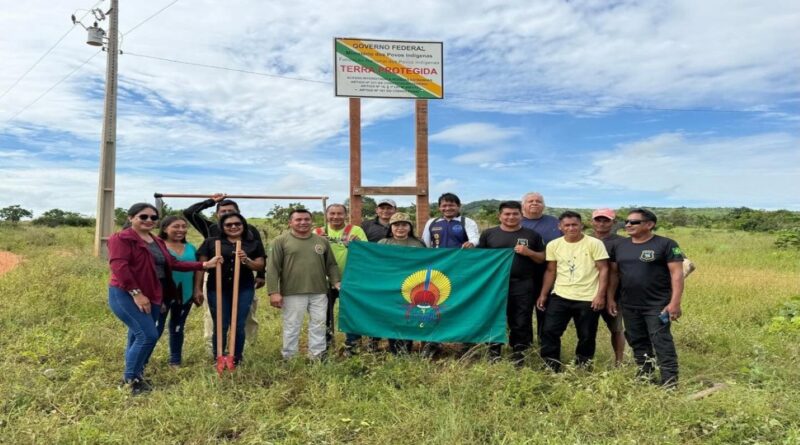 Funai reforça identificação da Terra Indígena Raposa Serra do Sol com instalação de placas