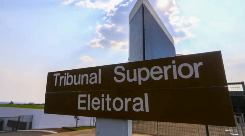 Governo de Roraima segue interino enquanto STF e TSE não encerram disputa sobre eleição Governo de Roraima segue interino enquanto STF e TSE não encerram disputa sobre eleição
